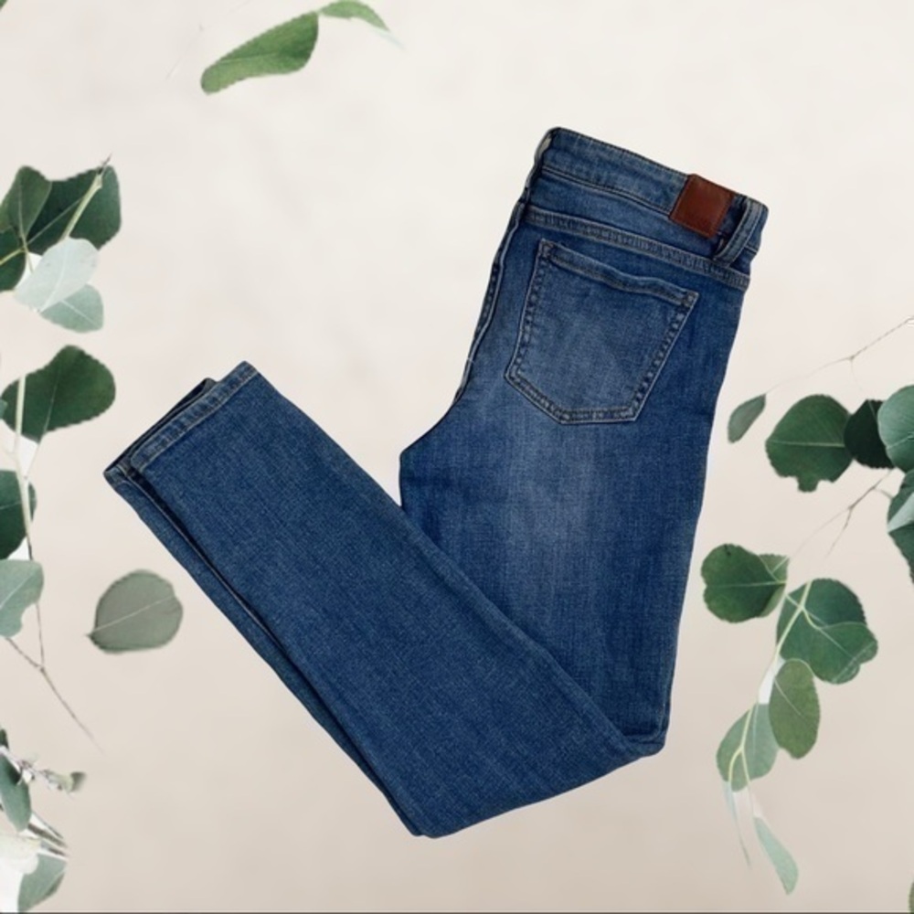 Harper Blue Skinny Jeans Size 28